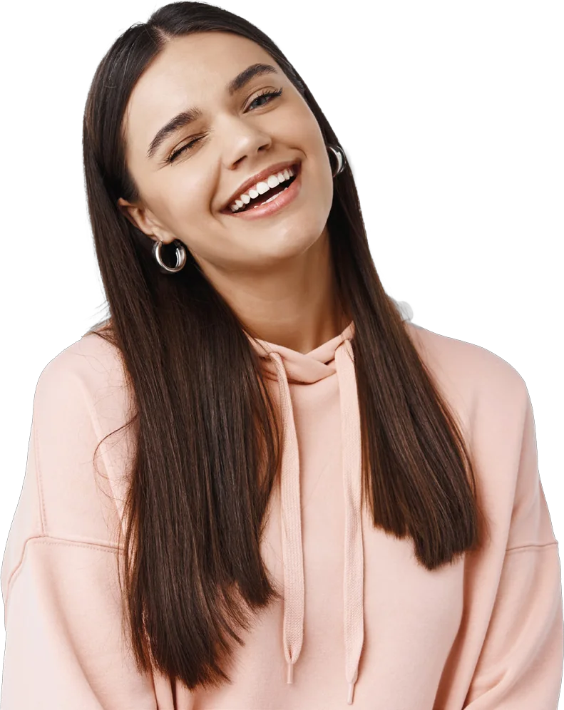 Moça de cabelo comprido sorrindo